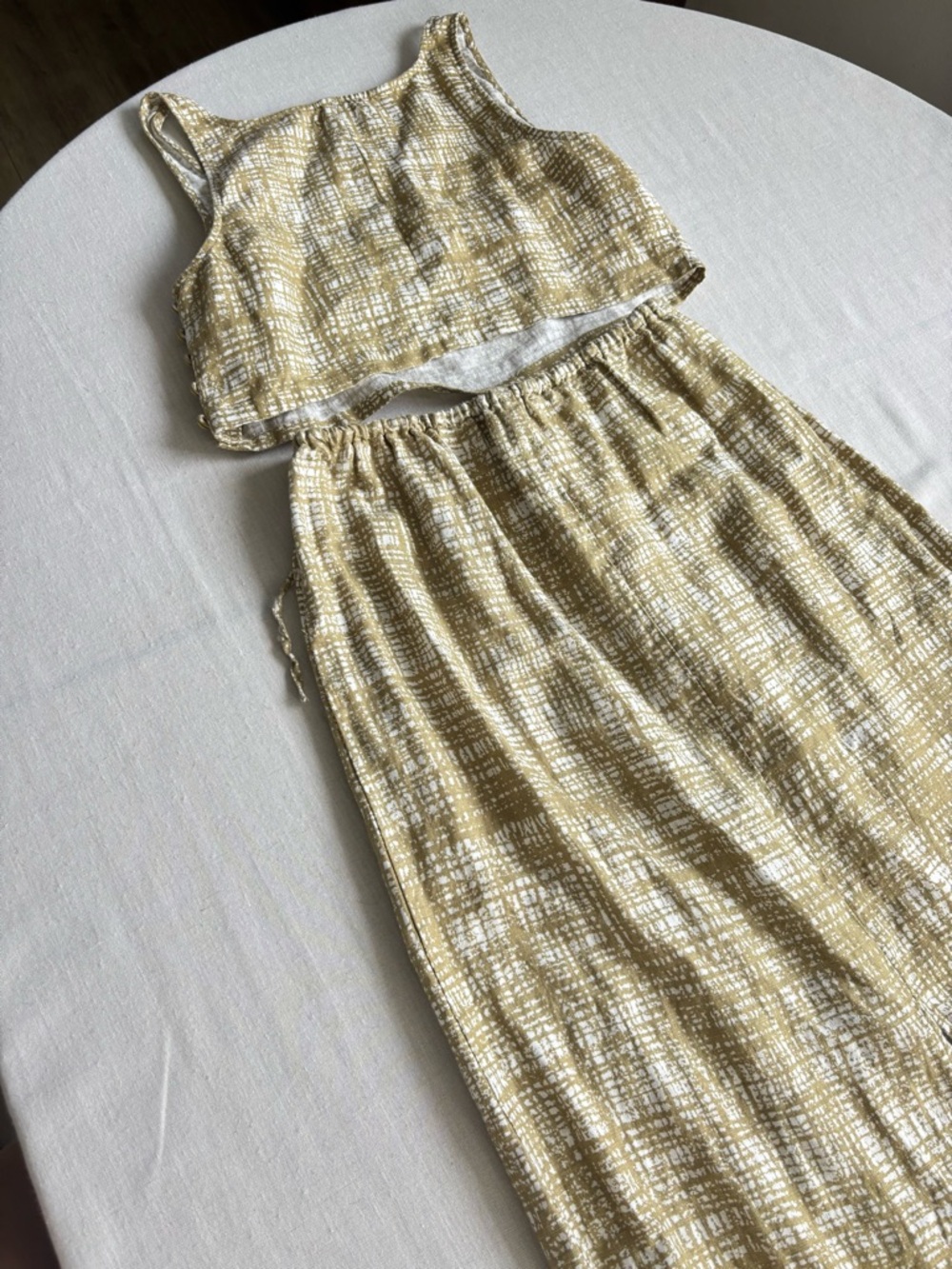 Reformation Amir Linen Two Piece Set Yellow Top and Maxi Skirt Size M - Picture 3 of 12